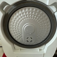 炊飯器　３合炊きの画像