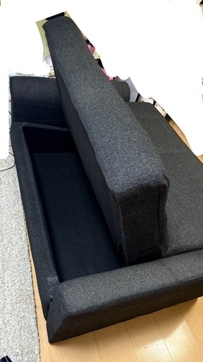 値下げ！2人掛けソファ　下に収納付き