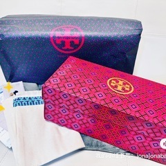 プレゼント最適！新品未使用！箱・ショッピングバッグ付きフルー包装！TORY BURCH FLATSフラットバレエ靴上品納めなネイビーブラックの画像