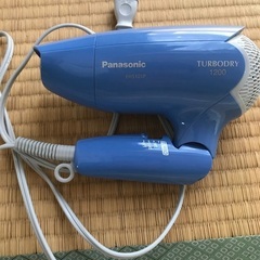 ドライヤー Panasonic EH5101P