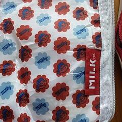 ミルキーペコちゃん小物入れとペットボトルケース未使用品の画像