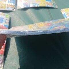 新品　未開封　DAISO　ダイソーのおでかけザブトン　7枚　日本製　３３×３８㎝　キャンプ　お花見　釣り　サウナ等に　の画像