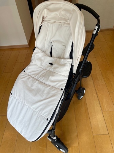 バガブービー5 (ホイールボード、フットマフ等付属品多数)