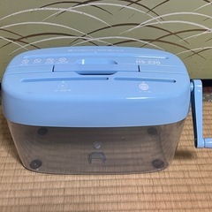 3way ハンドシュレッダー 
手動シュレッダー 