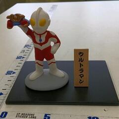 0419-180 ★希少★ ウルトラマン  フィギュア兜 吉徳