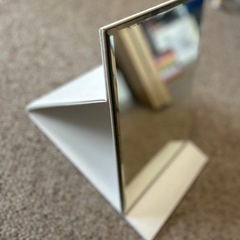 新品デコルテ　折りたたみ鏡の画像