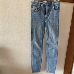 衣類4点まとめ売りの画像