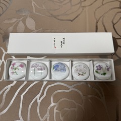 【新品】箸置き5点セット　花柄