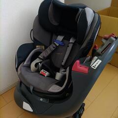 【取引中】チャイルドシート アップリカ
