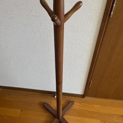 衣類、鞄、帽子掛けの画像
