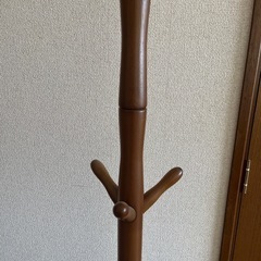 衣類、鞄、帽子掛けの画像