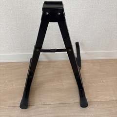 ギター用折り畳みスタンドの画像