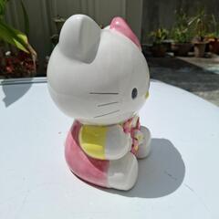 ⏹️大型陶器製ハローキティ貯金箱の画像