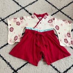 袴ロンパース　サイズ70
