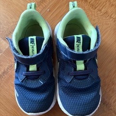 NIKE 子どもスニーカー
