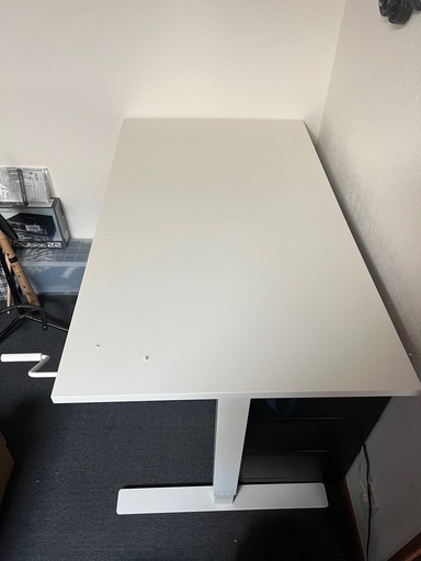 IKEA イケア TROTTEN トロッテン高級家具PCデスク昇降机 (琥珀 IKEA イケア TROTTEN トロッテン高級家具PCデスク昇降机 (琥珀
