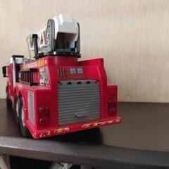 ＦＩＲＥ RESCUE消防車の画像