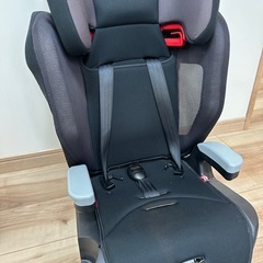 Joie チャイルドシート ボールド（エンバ—）」について