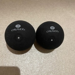 ソフトテニスボール2個