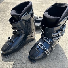 スキー靴　28〜30センチです。