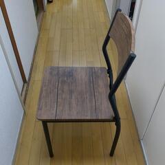 ダイニングチェアの画像