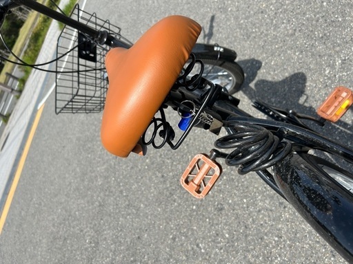 値下げ！！【美品中古】折りたたみ自転車　20インチ　シマノ6段変速ギア