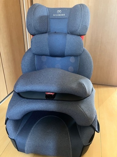 チャイルドシート　エールべべ