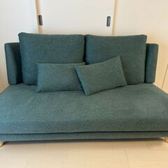 【美品】2.5人掛けグリーンソファ｜北欧風＆木脚ナチュラル｜元値...
