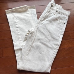 UNIQLOレディースパンツ