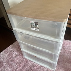 収納棚 