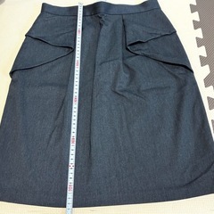 【✨新品タグ付き🏷️✨ray*cantrelスカート】の画像