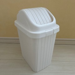白 ゴミ箱 【杉並区】