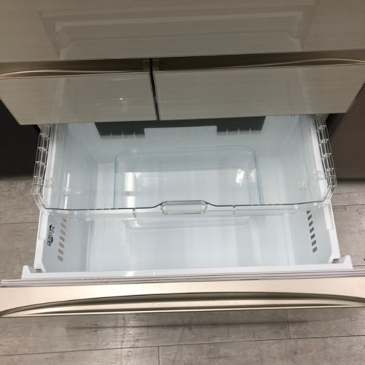 安心の6ヶ月保証付き！！ ６ドア冷蔵庫 TOSHIBA 2018年製 551L 【トレファク堺福田店】