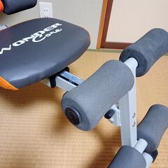 ワンダーコア 初心者向け腹筋トレーニング器具 ウエストを引き締める！の画像