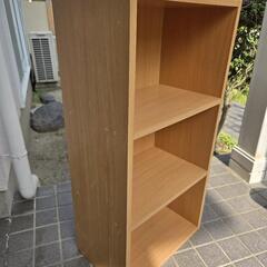 3段ボックスの画像