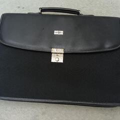 ｒｅｎｏｍａレノマ　ビジネスバッグ