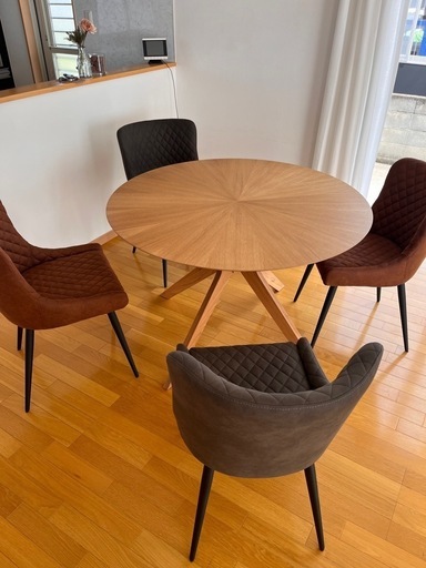 ダイニングテーブル、チェア4脚セット