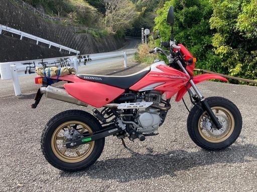 HONDA　xr100モタード