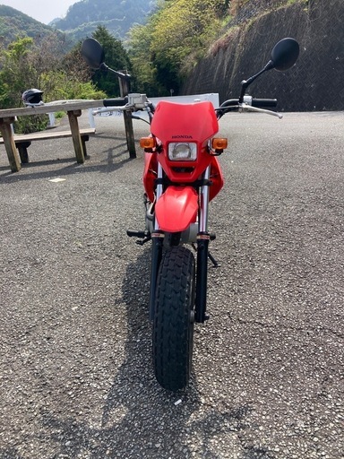 HONDA　xr100モタード