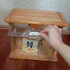 食パンなどのケースの画像