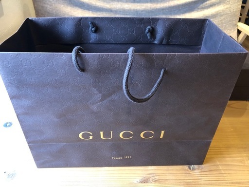 GUCCI紙袋と箱、他 (しんさん) 豊川のアクセサリー《その他》の GUCCI紙袋と箱、他 (しんさん) 豊川のアクセサリー《その他》の