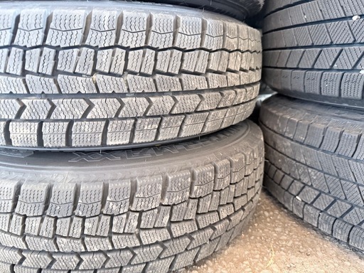 残95％・2024年製造・DUNLOP・165/70R14・ヴィッツ外し・ウインターマックス・イボ付き・スタッドレスタイヤセット・4本