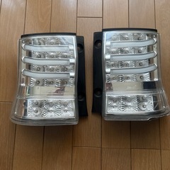 タントL375S.L385SLEDテールランプ
