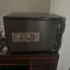 4/20まで　耐火金庫