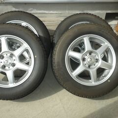 スタッドレスタイヤ　175/65R14