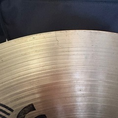 TAMAシンバルケース18インチ、SABIANクラッシュシンバル2枚の画像