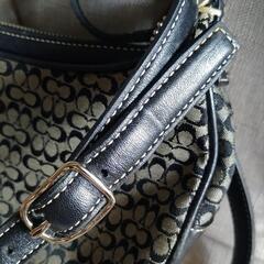 COACHのショルダーバッグの画像