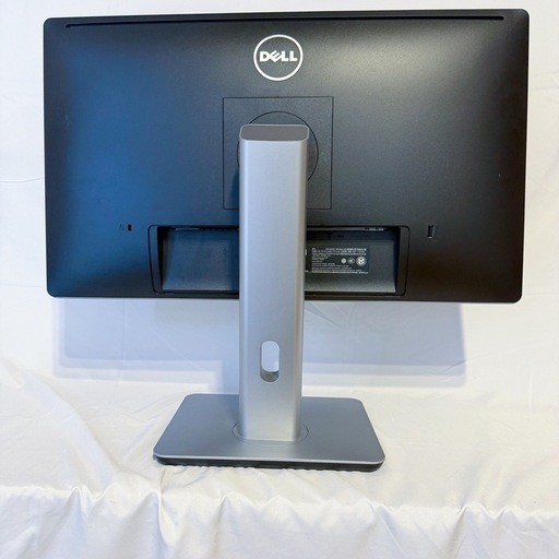 Dell 4Kモニター 23.8インチ P2415Qb (おがん) 坂出の周辺機器の Dell 4Kモニター 23.8インチ P2415Qb (おがん) 坂出の周辺機器の
