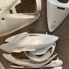 ホンダdio  AF68 カウルセットの画像