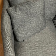 【お取引終了】グレー ソファ クッション付きの画像